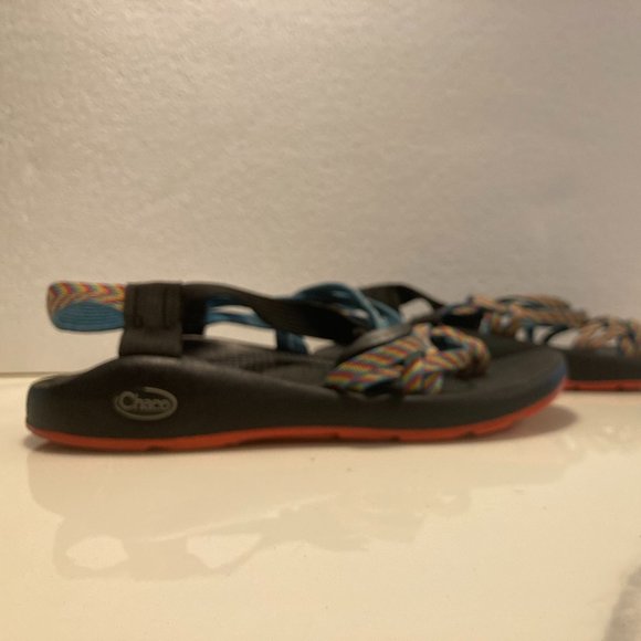 Chaco Z2 boulder style toe strap rainbow hiking sandals sz 9 - Picture 5 of 11